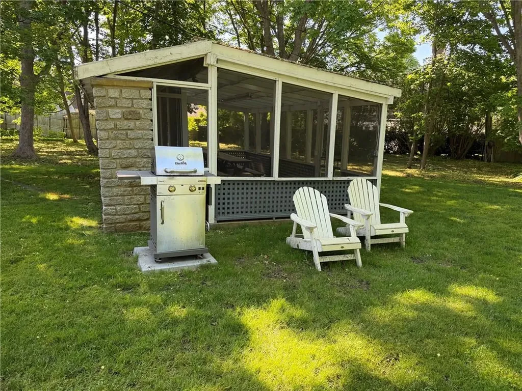 141 Narragansett Avenue Newport RI 02840
