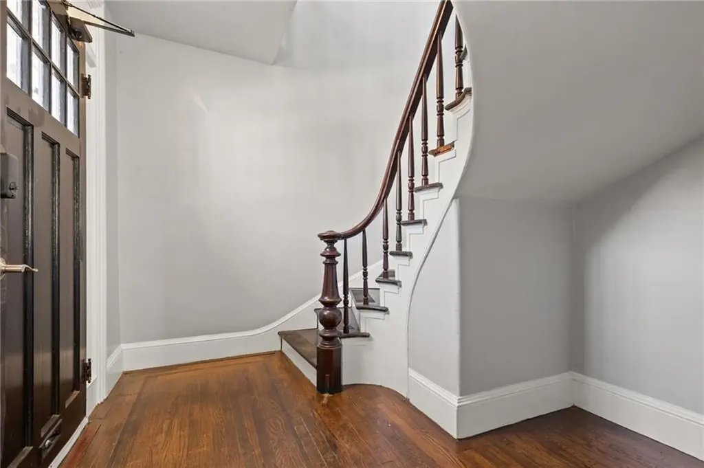 37 Royal Street Providence RI 02906