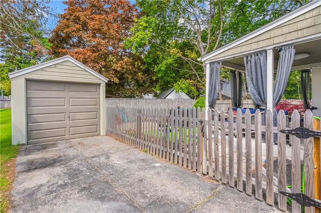 158 Gentian Avenue Providence RI 02908