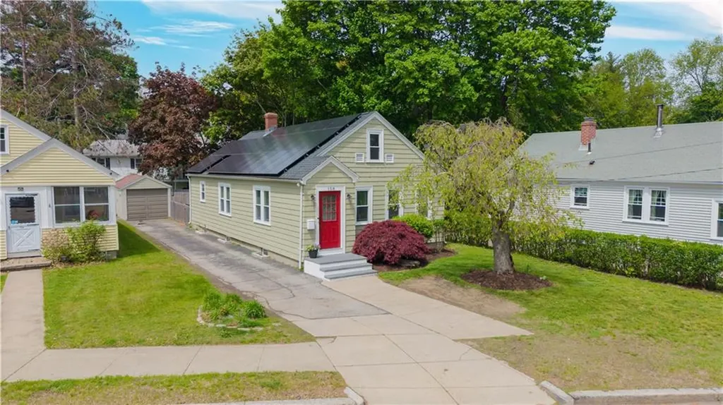 158 Gentian Avenue Providence RI 02908