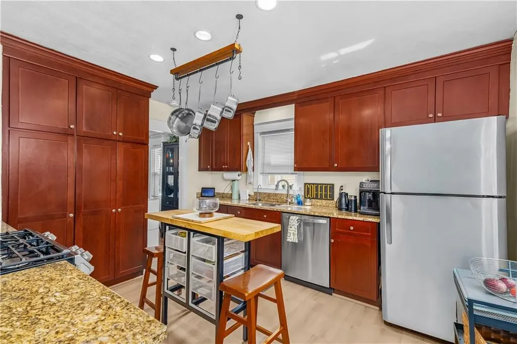 158 Gentian Avenue Providence RI 02908