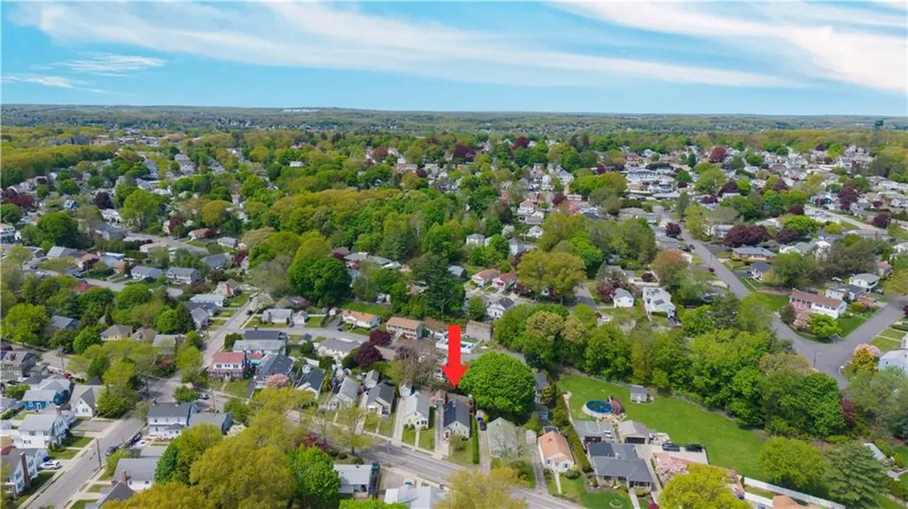 158 Gentian Avenue Providence RI 02908
