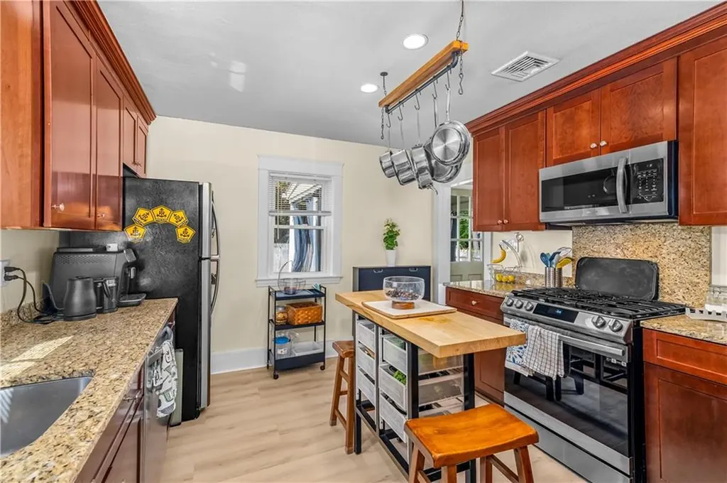 158 Gentian Avenue Providence RI 02908