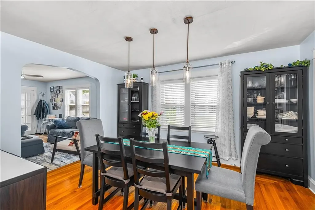 158 Gentian Avenue Providence RI 02908