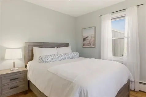 415 Wapping Road Portsmouth RI 02871