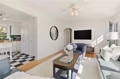 415 Wapping Road Portsmouth RI 02871