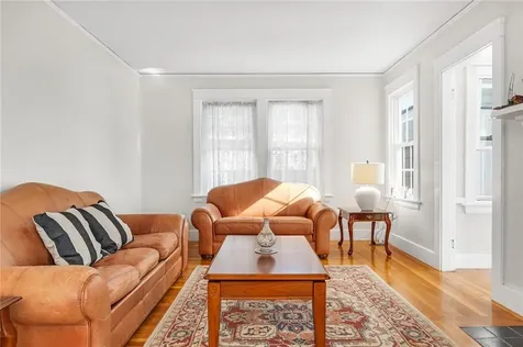 8 Rushton Drive Cranston RI 02905