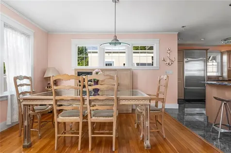 8 Rushton Drive Cranston RI 02905