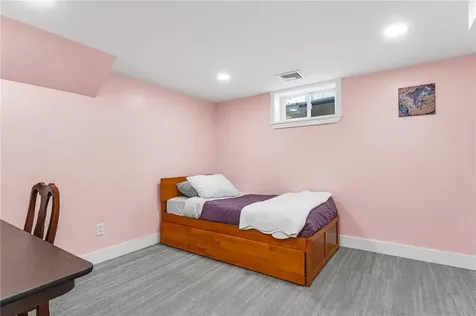 8 Rushton Drive Cranston RI 02905