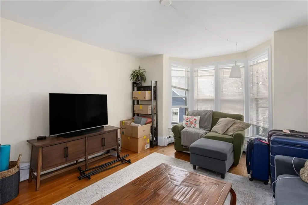 86 Transit Street Providence RI 02906