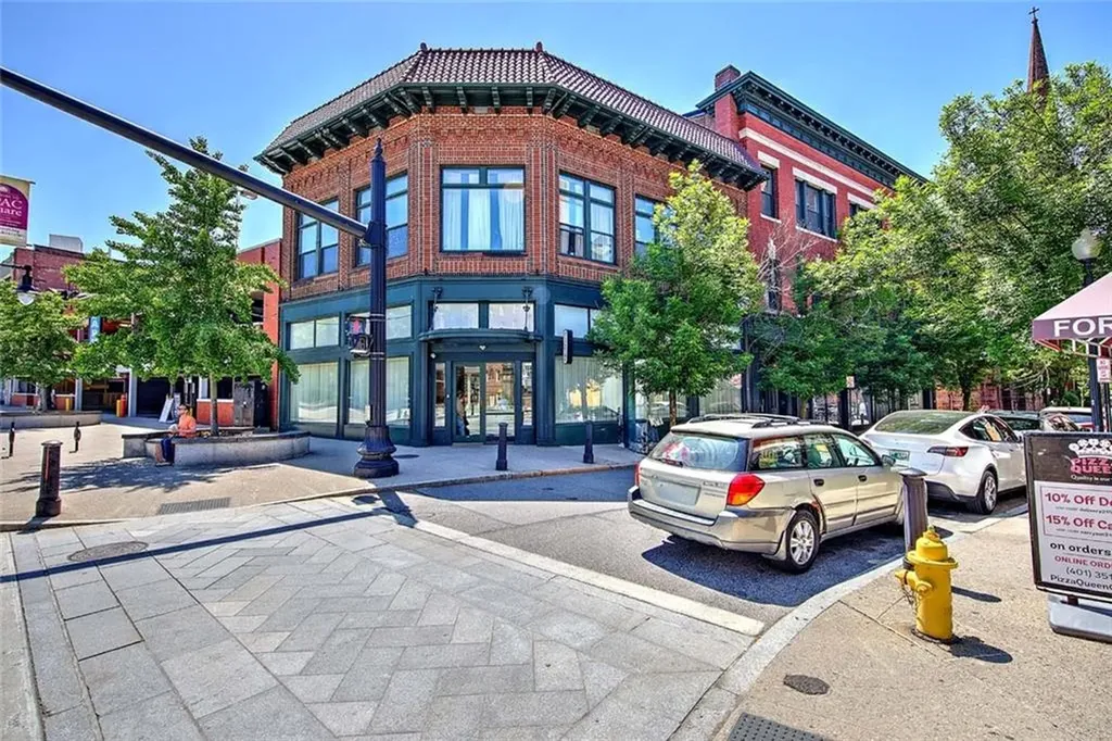 225 Weybosset Street Providence RI 02903