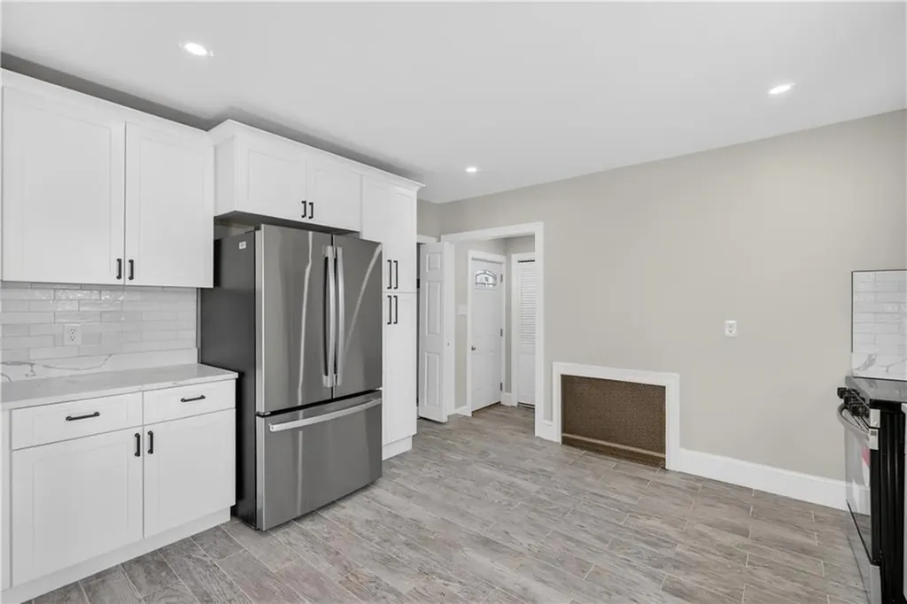 1002 Charles Street North Providence RI 02904