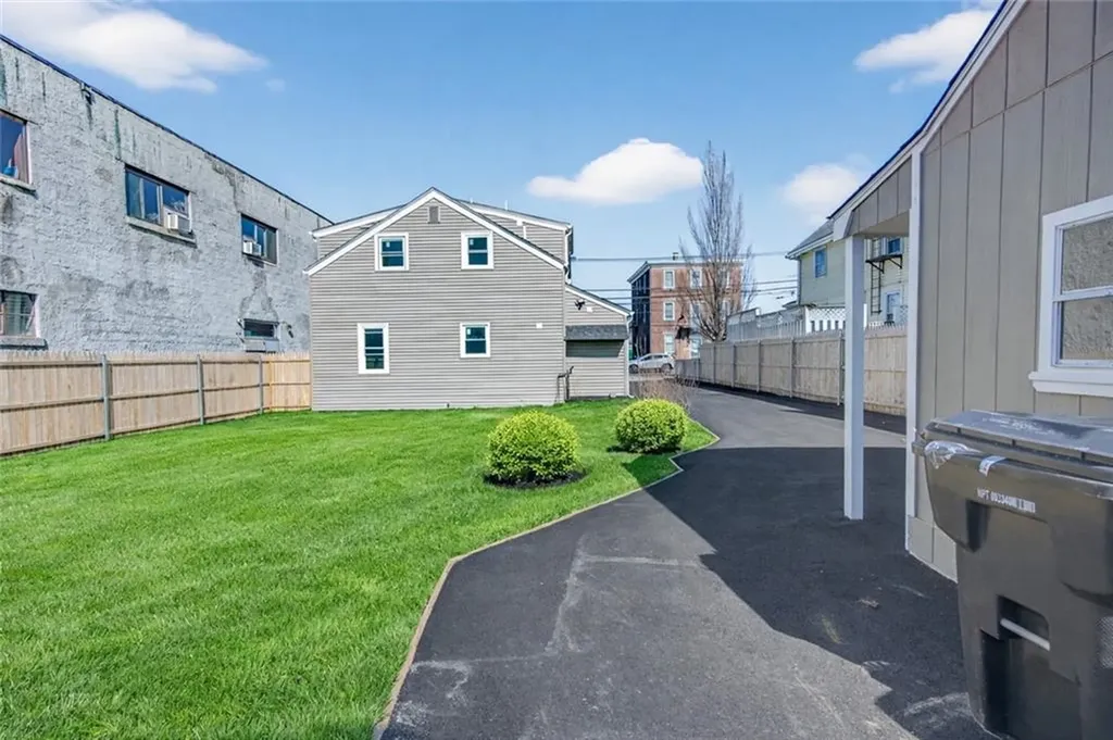 1002 Charles Street North Providence RI 02904