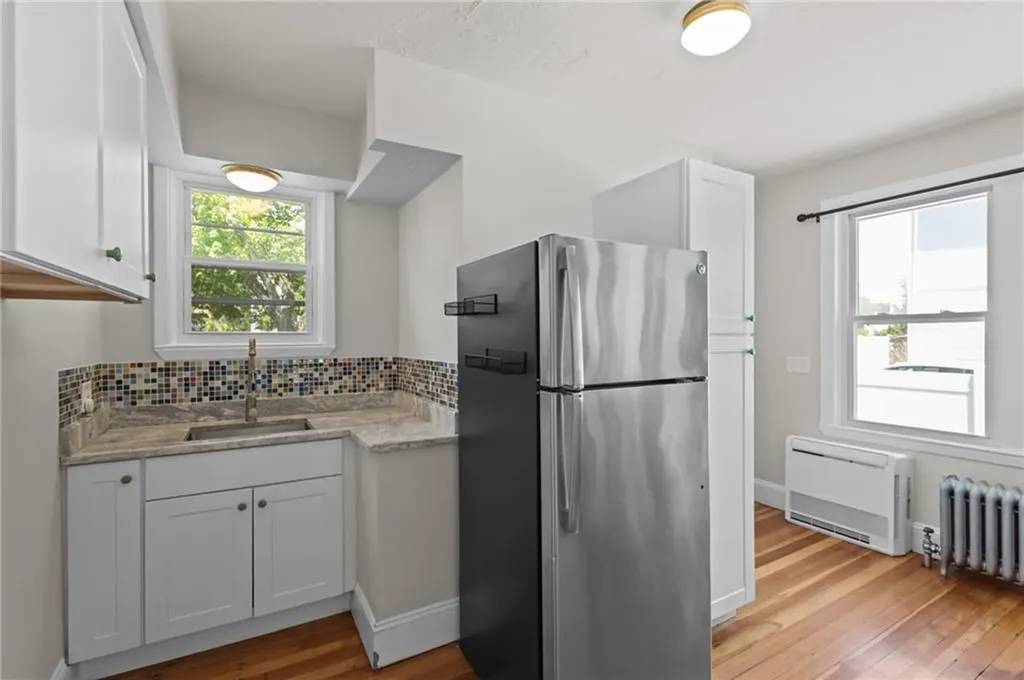 25 Fairfield Avenue Providence RI 02909