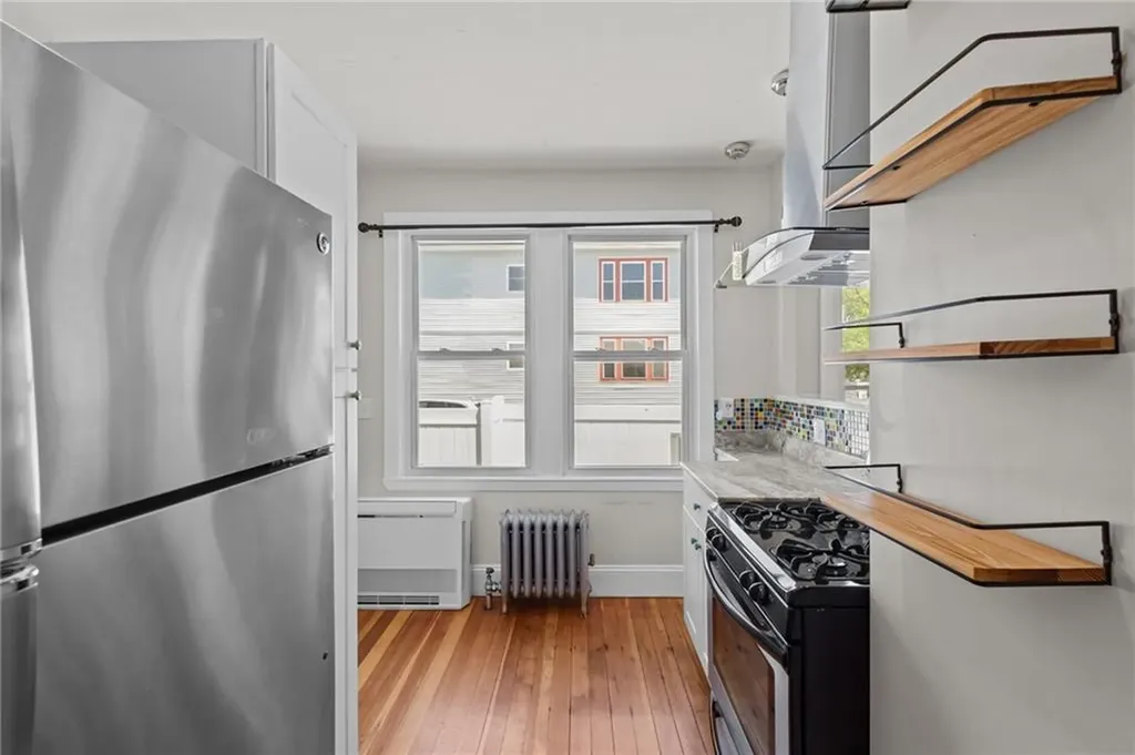 25 Fairfield Avenue Providence RI 02909