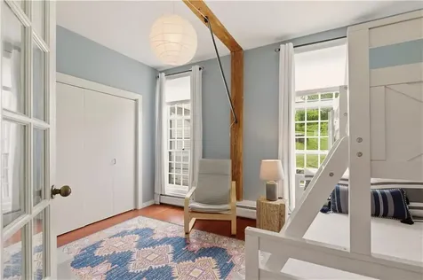 40 Web Avenue North Kingstown RI 02852