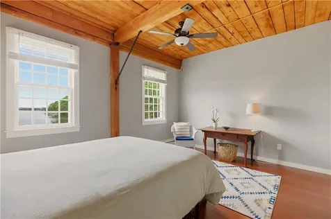 40 Web Avenue North Kingstown RI 02852
