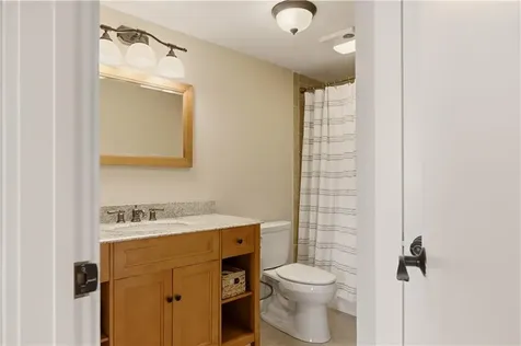 40 Web Avenue North Kingstown RI 02852