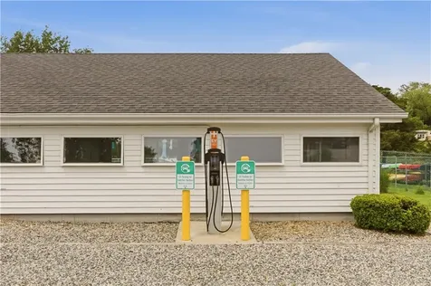 40 Web Avenue North Kingstown RI 02852