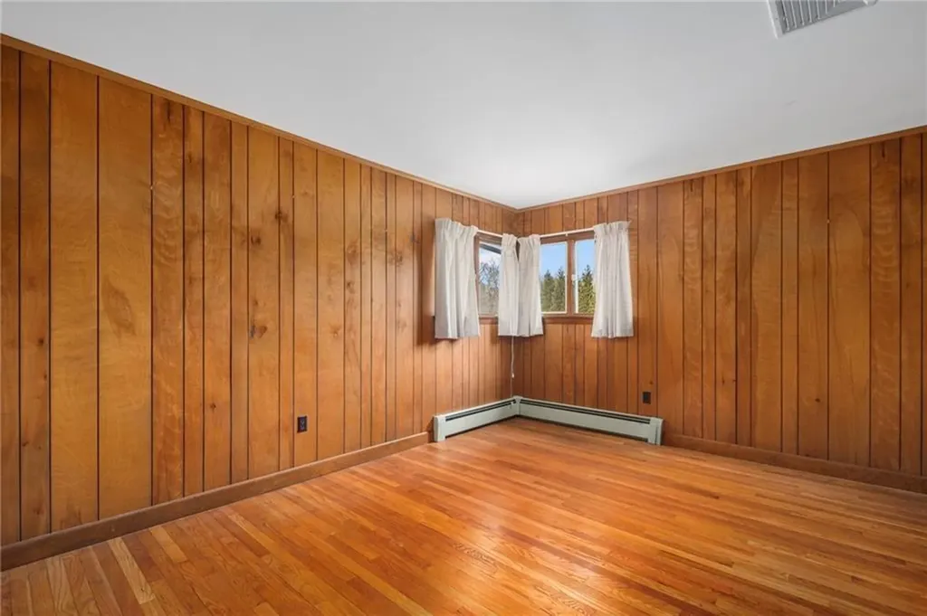 141 Peckham Road Little Compton RI 02837