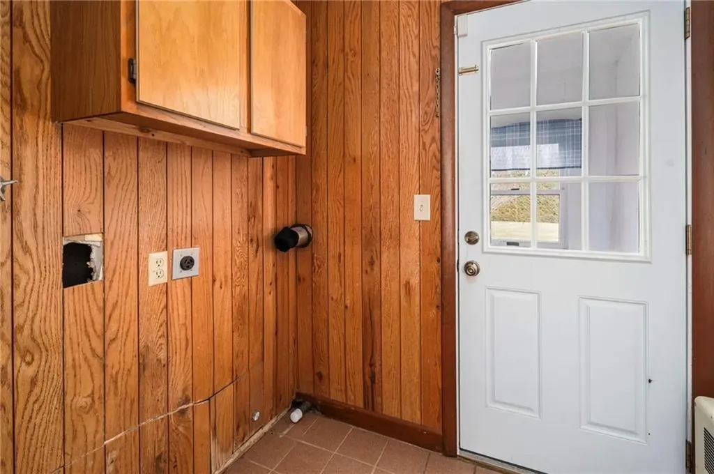 141 Peckham Road Little Compton RI 02837