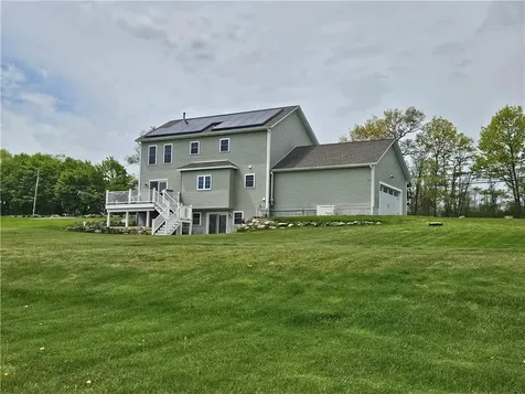 2 Legacy Drive Sterling CT 06377