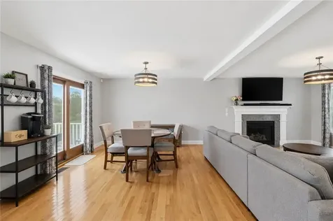2 Legacy Drive Sterling CT 06377