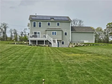 2 Legacy Drive Sterling CT 06377