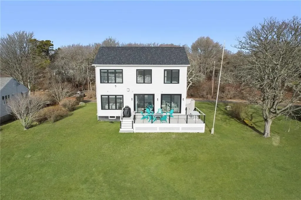 38 Beach Drive South Kingstown RI 02879