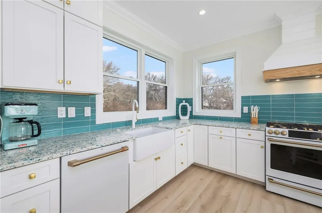38 Beach Drive South Kingstown RI 02879