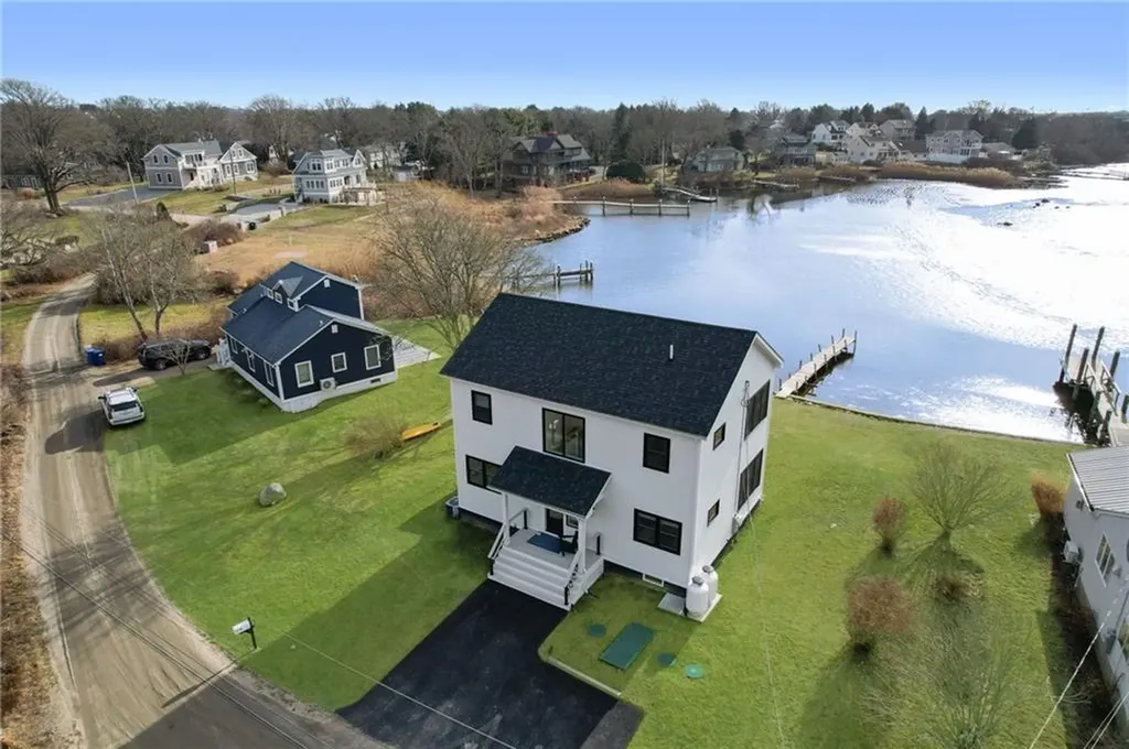 38 Beach Drive South Kingstown RI 02879