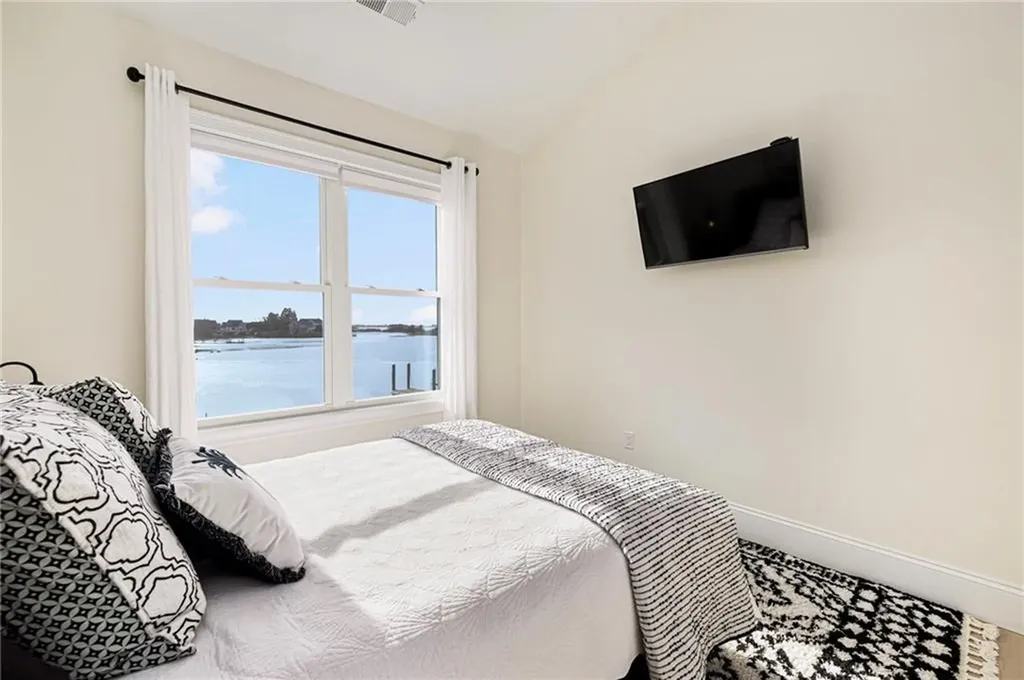 38 Beach Drive South Kingstown RI 02879