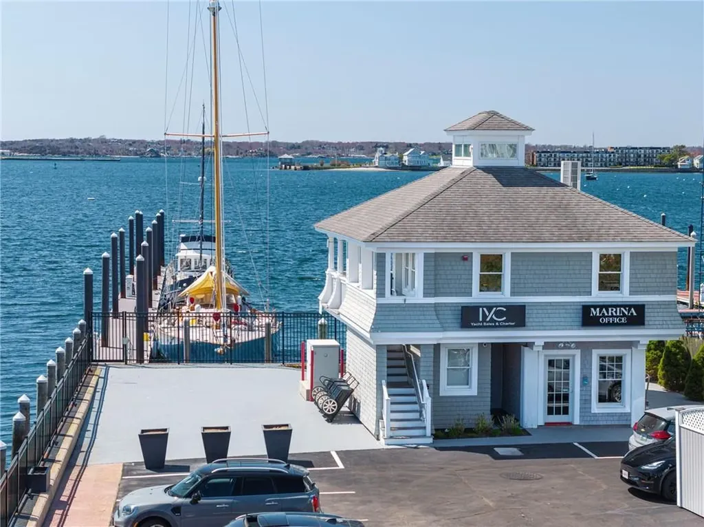 21 Brown And Howard Wharf Newport RI 02840