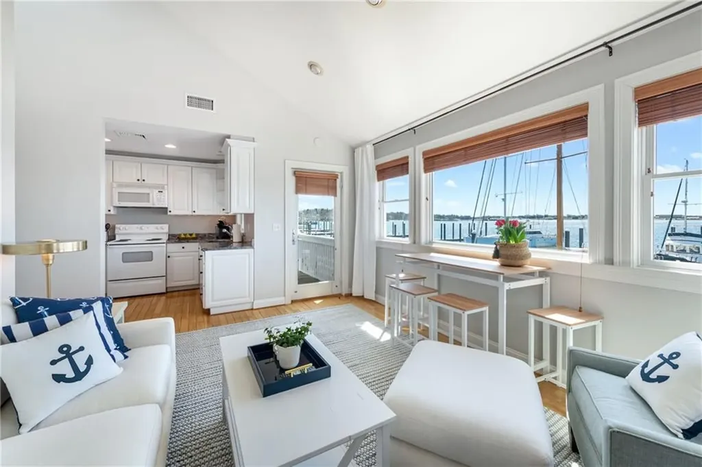 21 Brown And Howard Wharf Newport RI 02840
