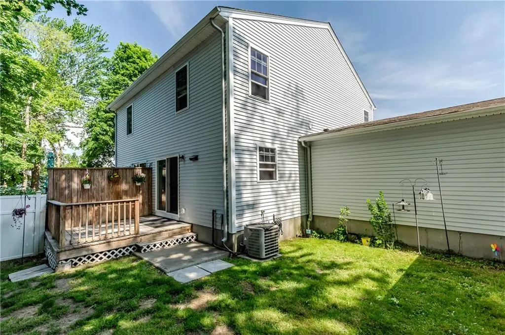 18 Willis Street Cranston RI 02910