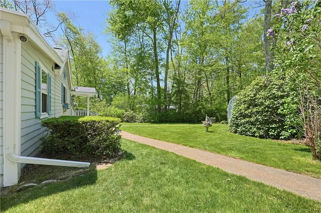 12 Lesieur Lane Burrillville RI 02859