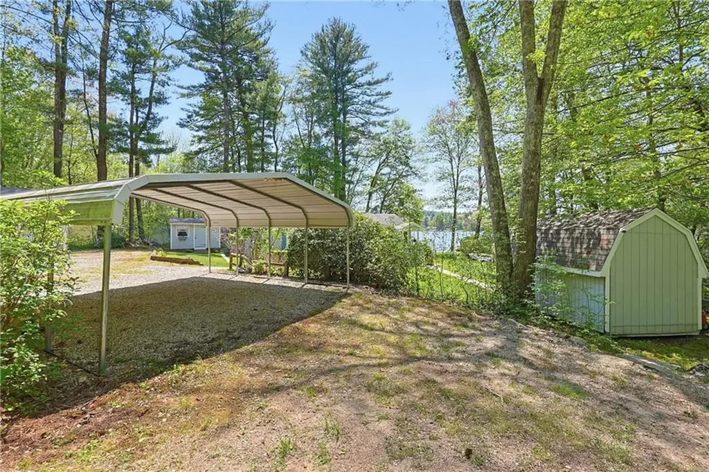 12 Lesieur Lane Burrillville RI 02859