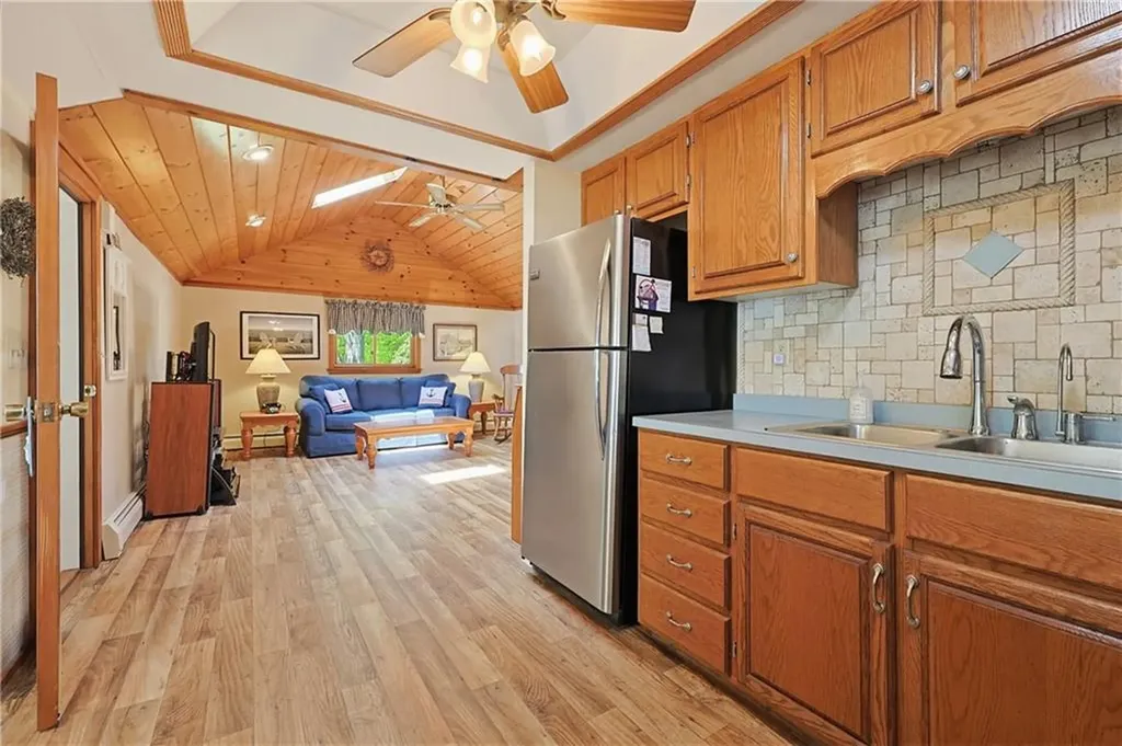12 Lesieur Lane Burrillville RI 02859