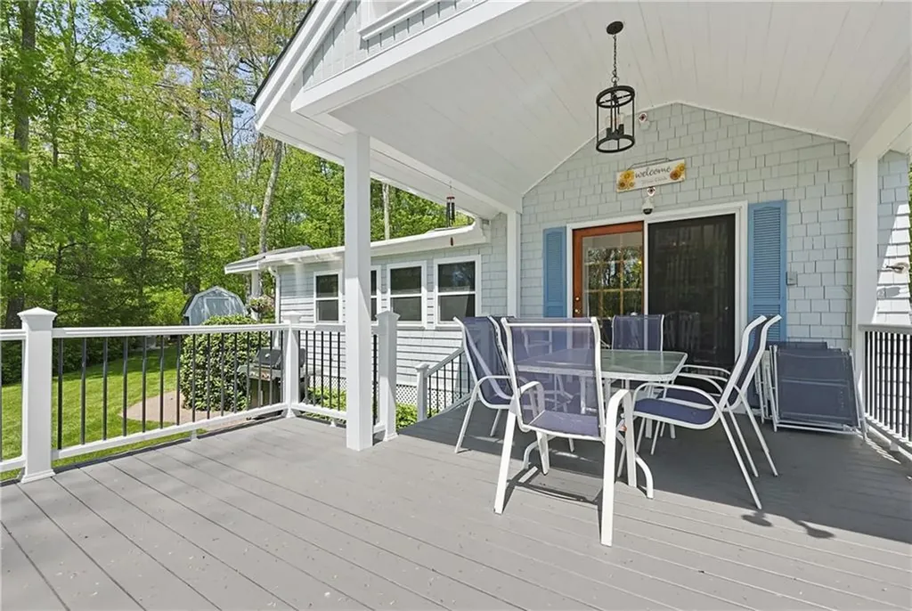12 Lesieur Lane Burrillville RI 02859