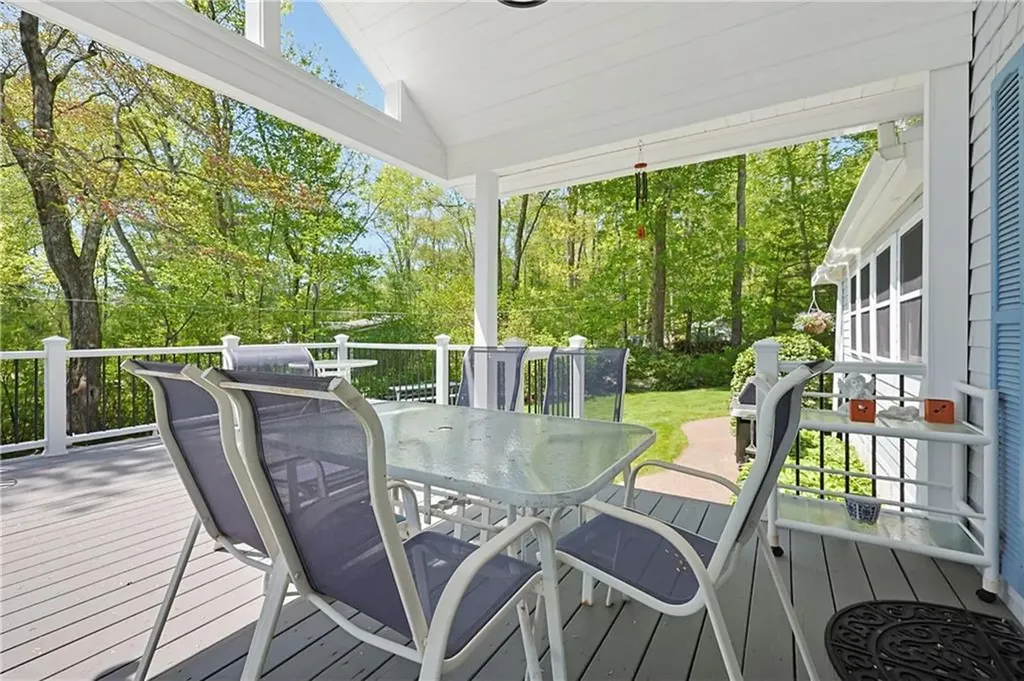 12 Lesieur Lane Burrillville RI 02859