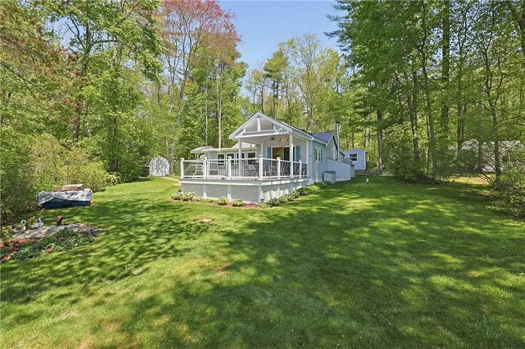 12 Lesieur Lane Burrillville RI 02859