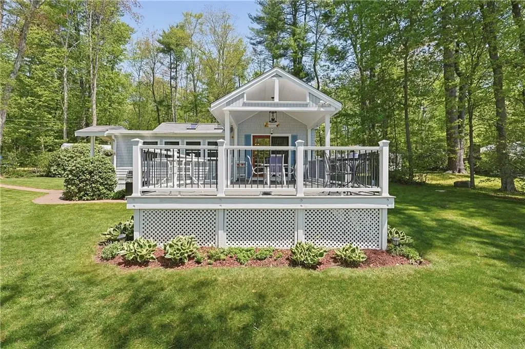 12 Lesieur Lane Burrillville RI 02859