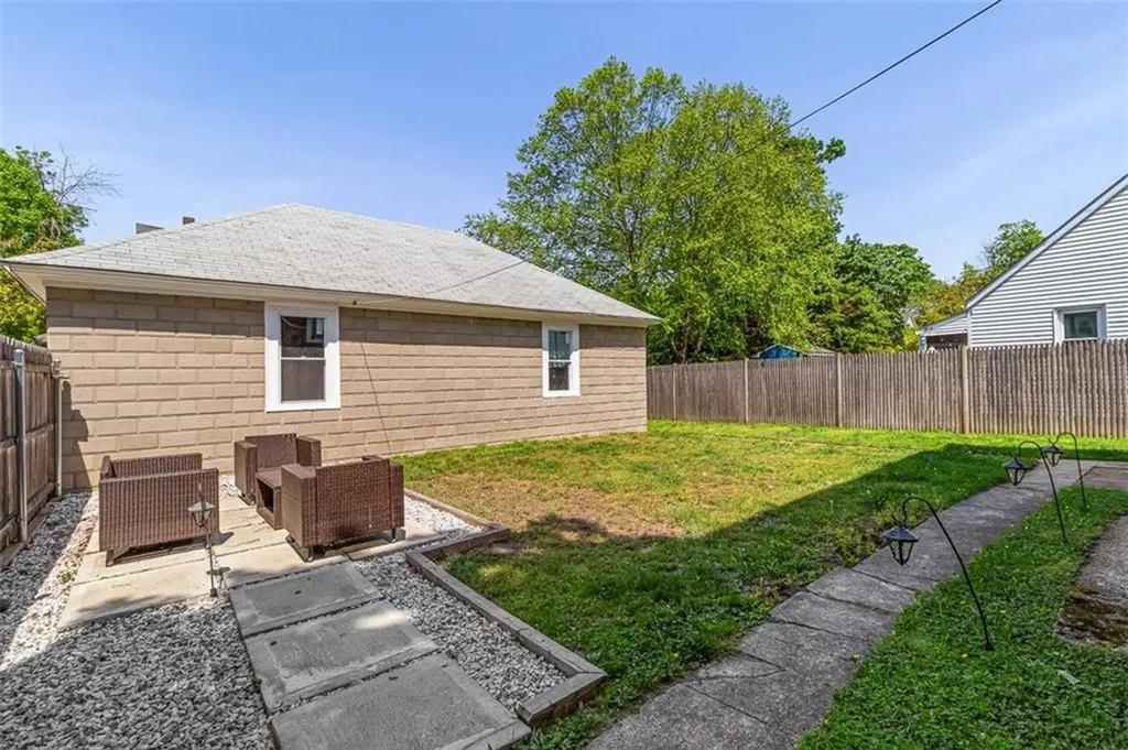 53 Edgewood Avenue Cranston RI 02905
