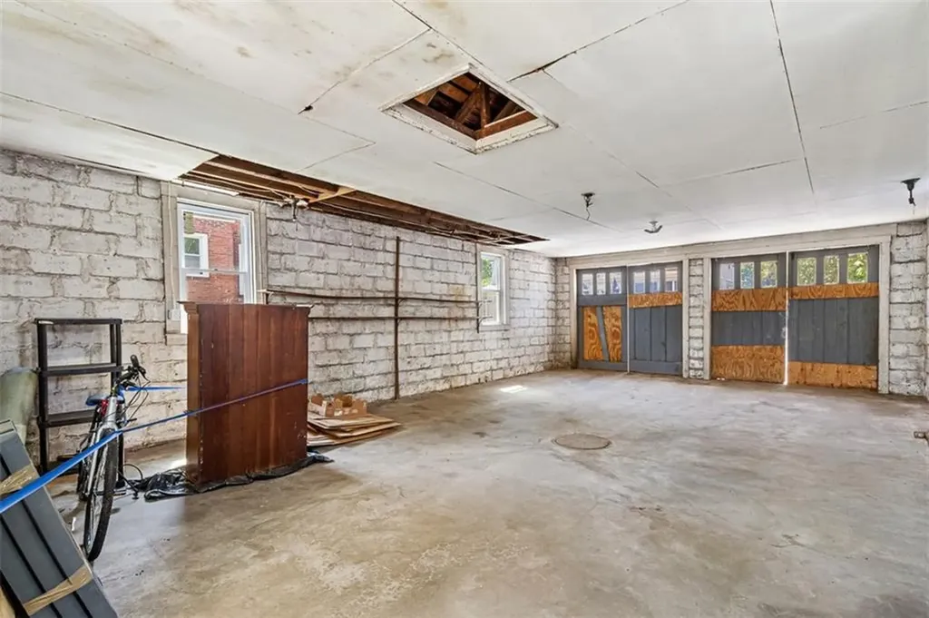 53 Edgewood Avenue Cranston RI 02905