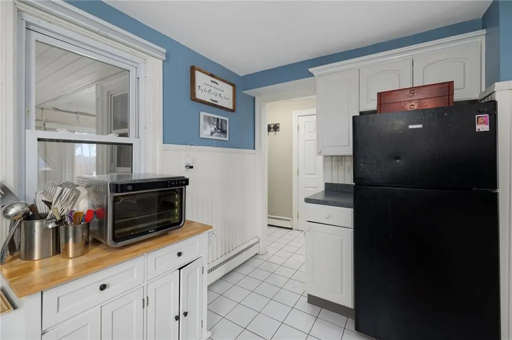 11 Doane Street Cranston RI 02910