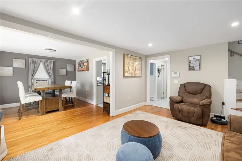 11 Doane Street Cranston RI 02910