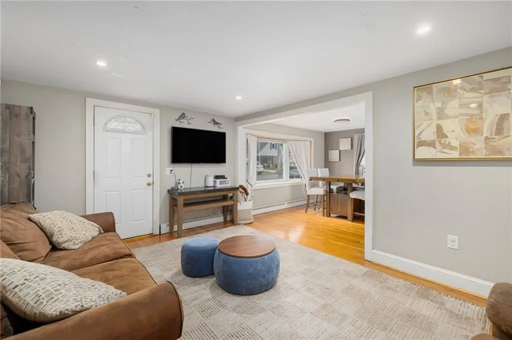 11 Doane Street Cranston RI 02910