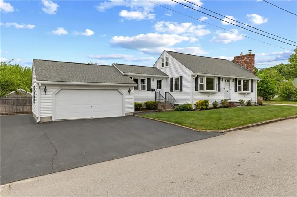 7 Esther Street Cranston RI 02920