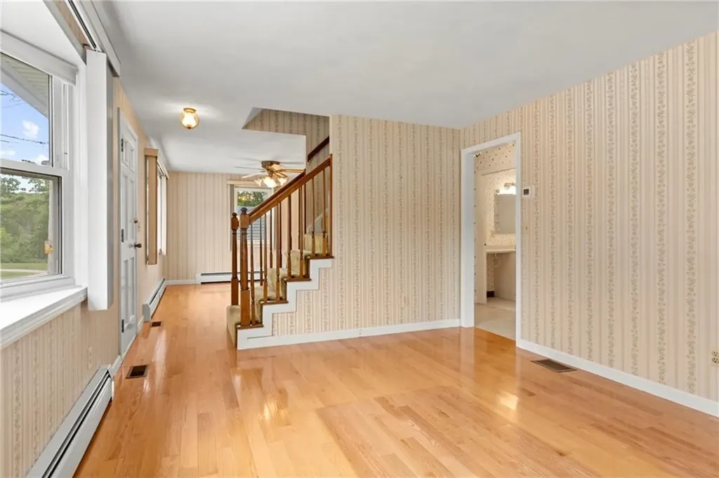 7 Esther Street Cranston RI 02920