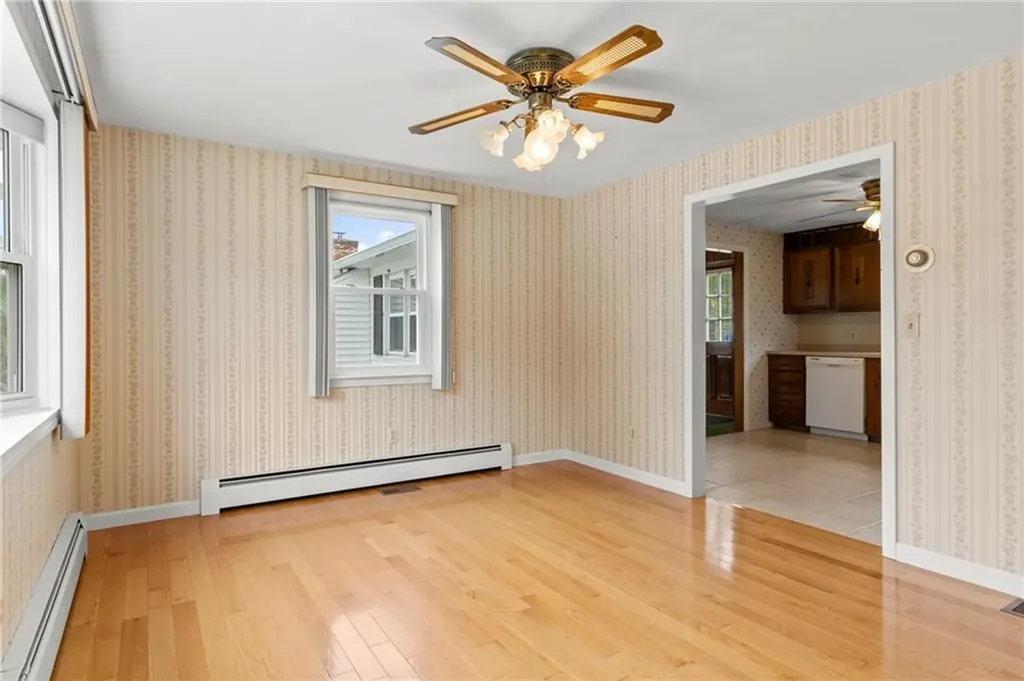 7 Esther Street Cranston RI 02920